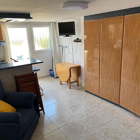 Studio Dans Un Endroit Calme Et Discret D Empuria Empuriabrava Dış mekan fotoğraf