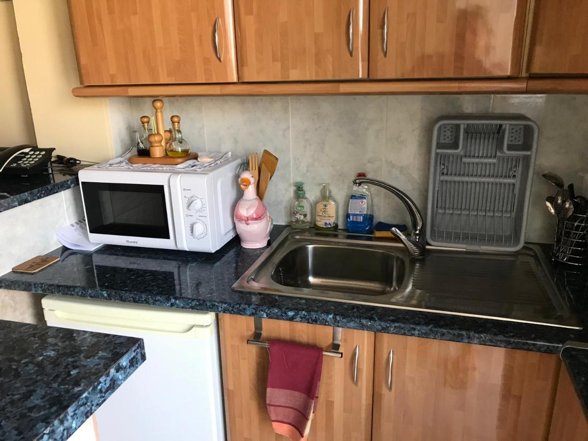 Studio Dans Un Endroit Calme Et Discret D Empuria Empuriabrava Dış mekan fotoğraf