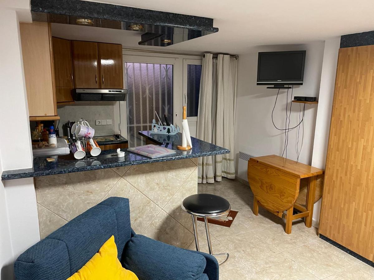 Studio Dans Un Endroit Calme Et Discret D Empuria Empuriabrava Dış mekan fotoğraf
